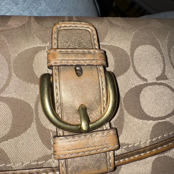 Coach Signature Canvas Wallet in Brown/Tan with Brass Buckle - Picture 2 of 14